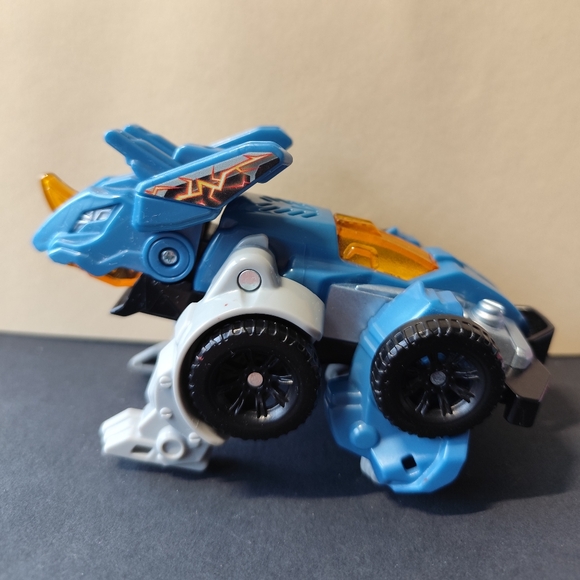 4/$50⭐️VTech Switch N Go Dinos Turmoil the Triceratops Transforming Racecar - Picture 7 of 9